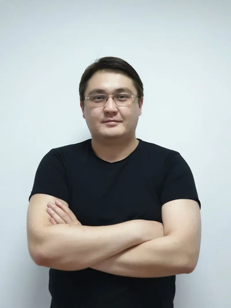 Канат Саханов